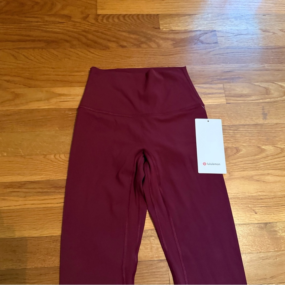 Lululemon Align No Line 28” Leggings Size 4 Burgundy Bay - Picture 3 of 7